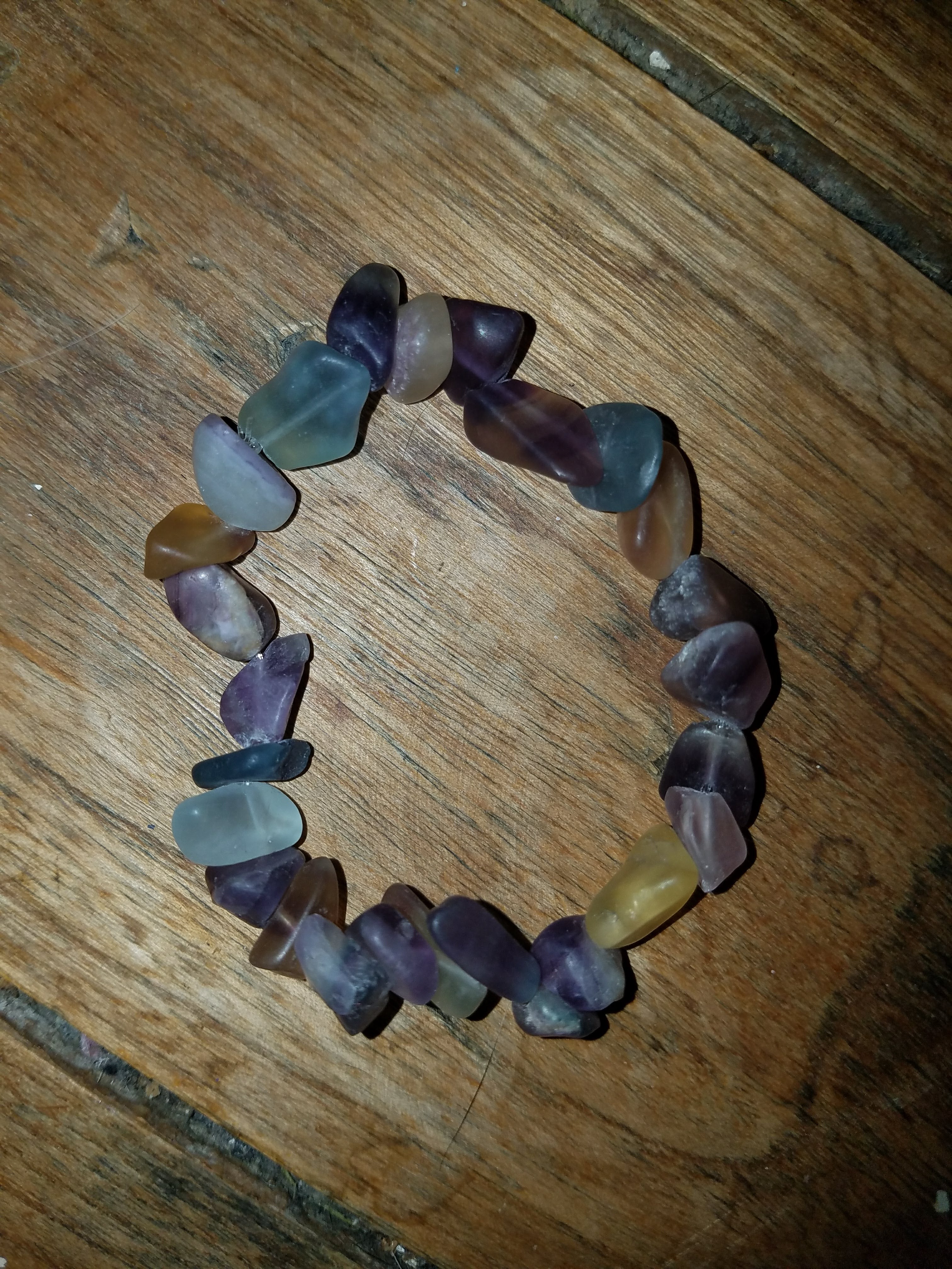 Rainbow fluoride chip stone bracelet
